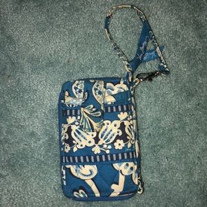 Vera Bradley Carry It All Wristlet (inBlue Lagoon)